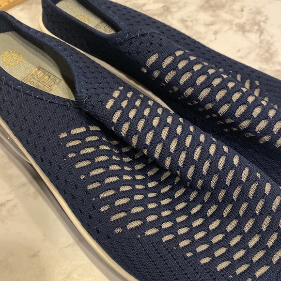 Slip on Shoes - Picture 9 of 9